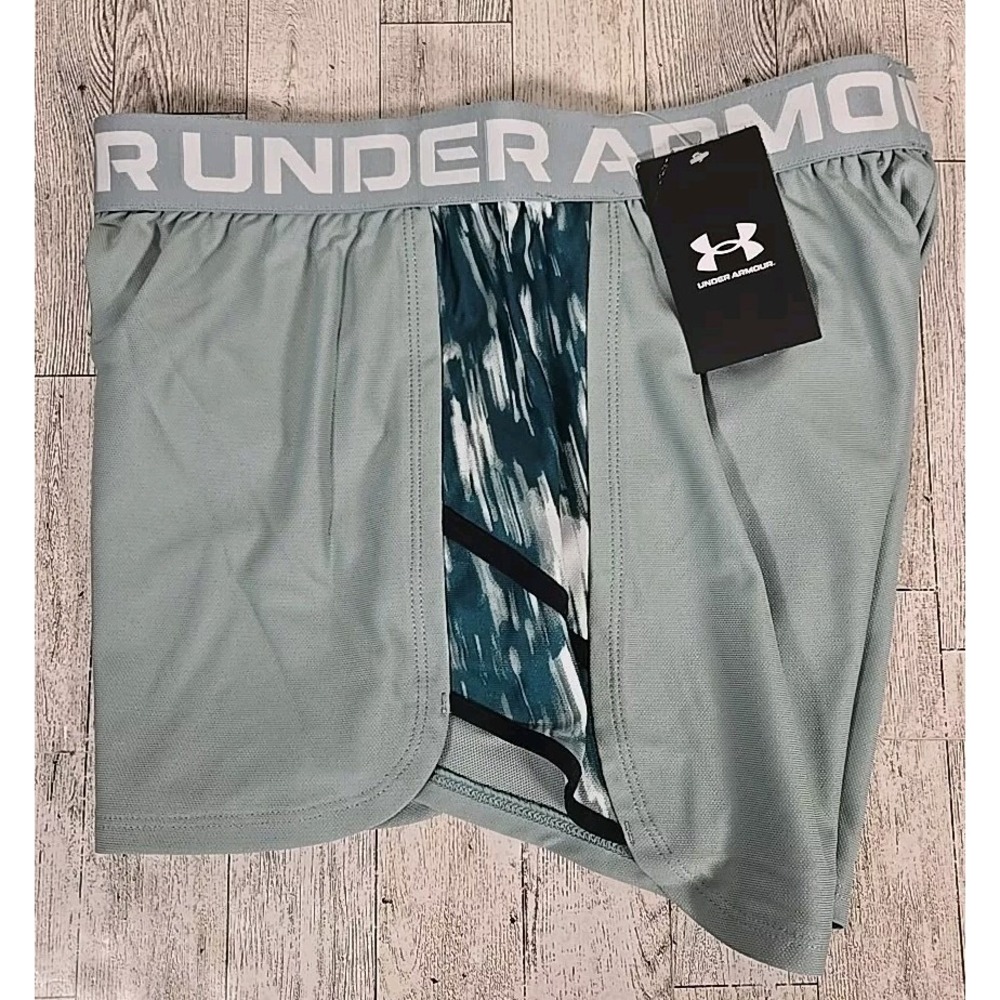 Under Armour Shorts SMALL Loose Fit Green Play Up Inset Womens 1370733 NEW